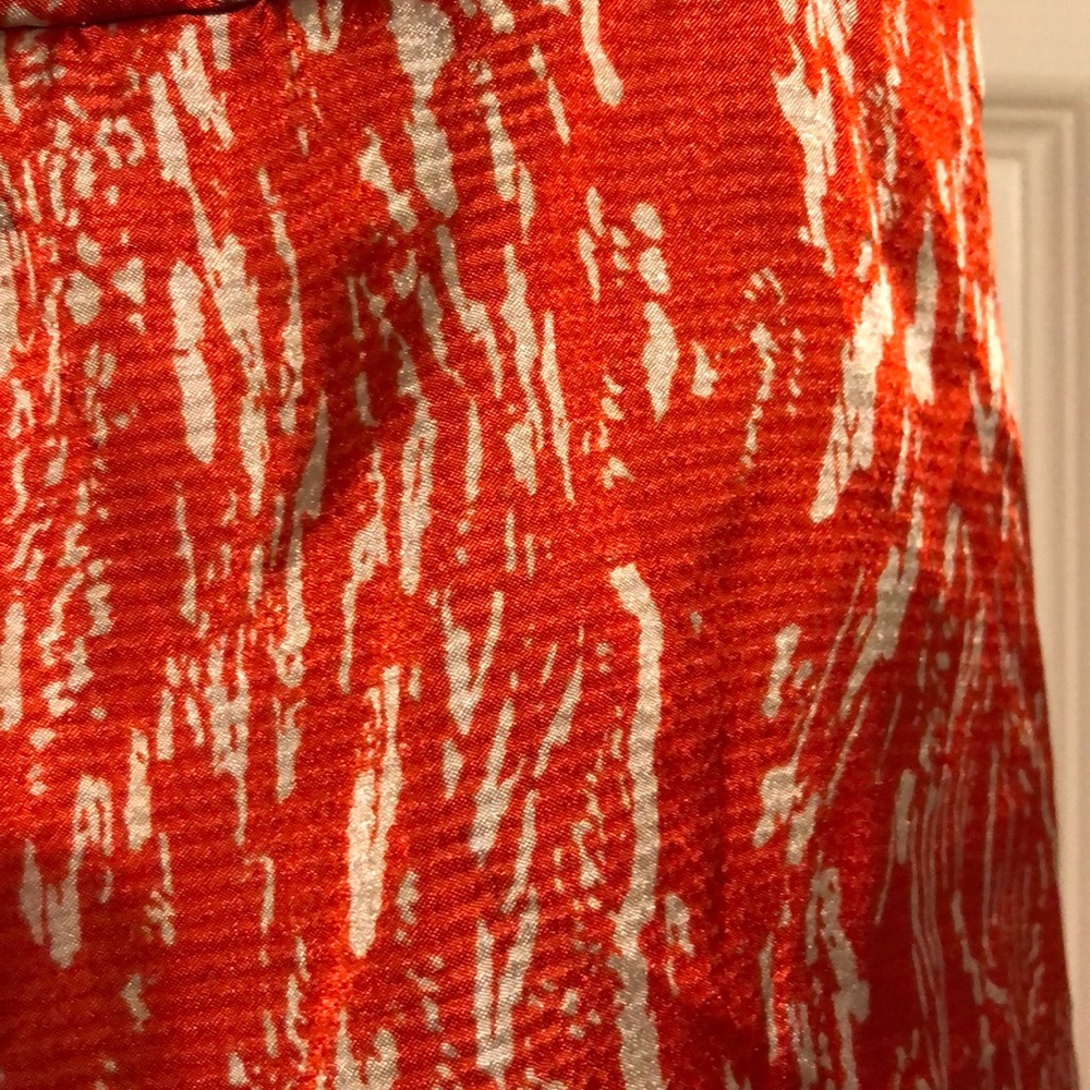 Liz Lange Ruffle Maternity Top - Picture 3 of 6